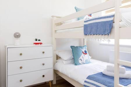 Charming Bolthole 400M To Beach Earnley Esterno foto